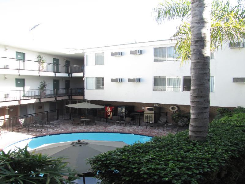 Hotel Dunes - Wilshire (adults Only)